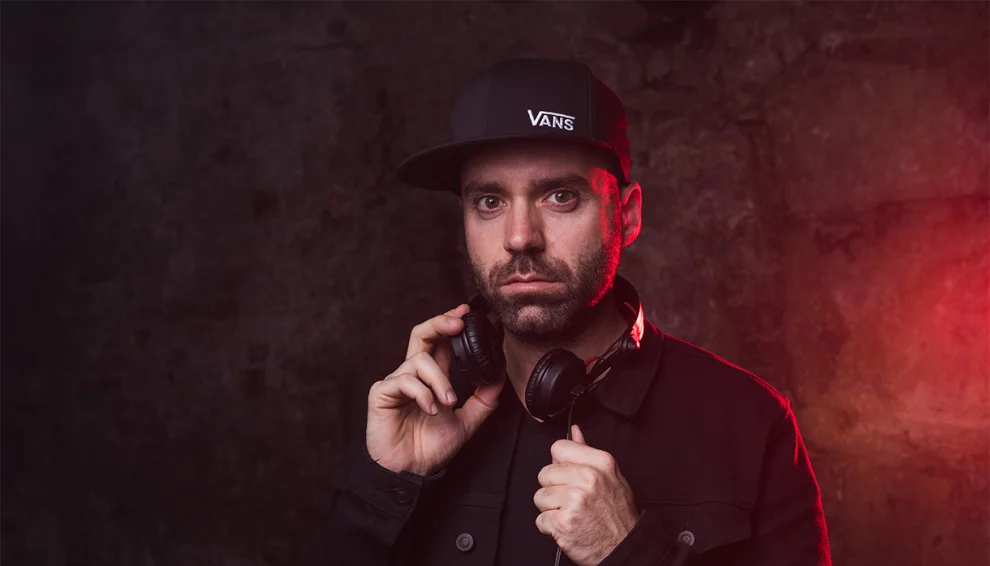 DJ Eli | Professional DJ Hire, London