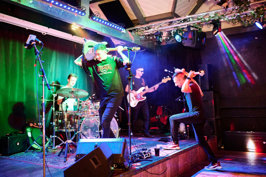 Essex-based Wedding & Function Band, Pulse - Live