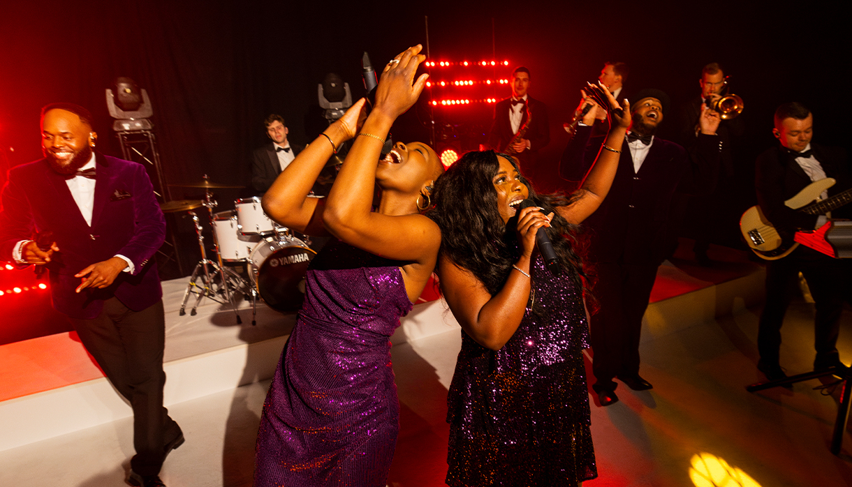 Showband Wedding Bands For Hire