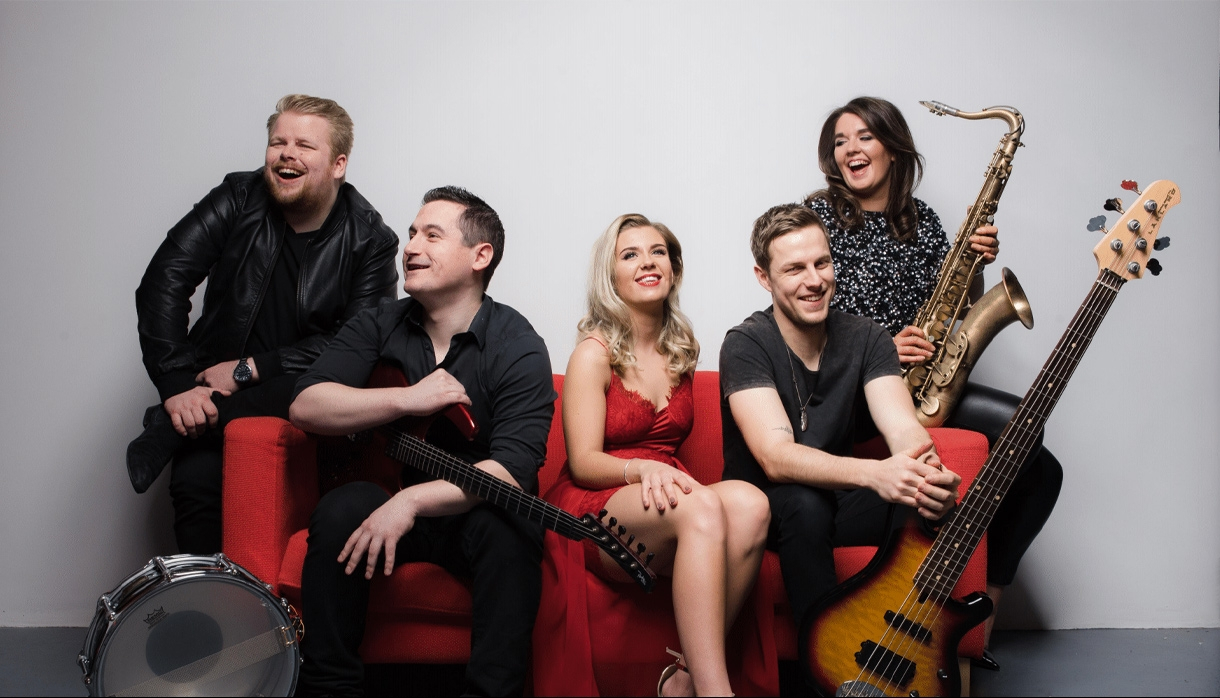 Vintage Swing, Jazz & Electro-Swing Bands for Weddings & Parties