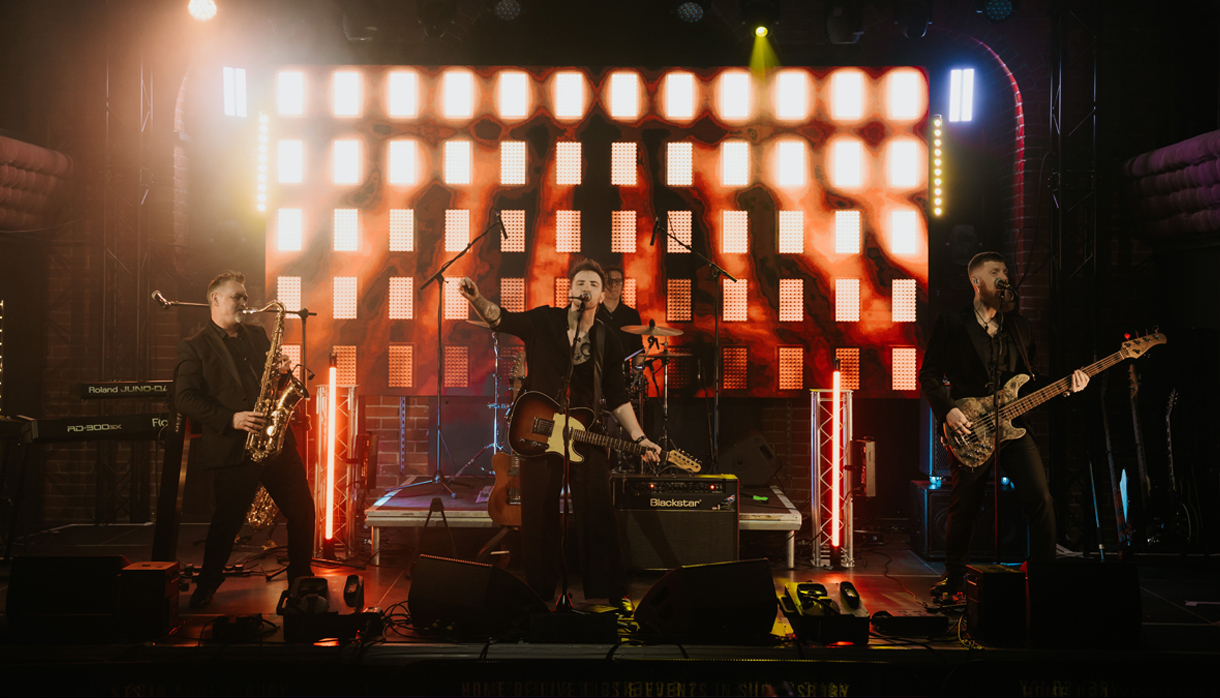 The UK's Best Live Bands For Weddings, Corporate Events & Parties