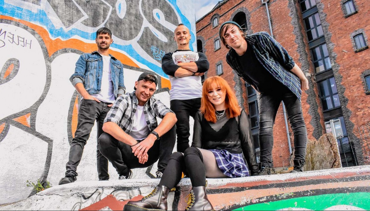 Live Music At Tower Hill Barns